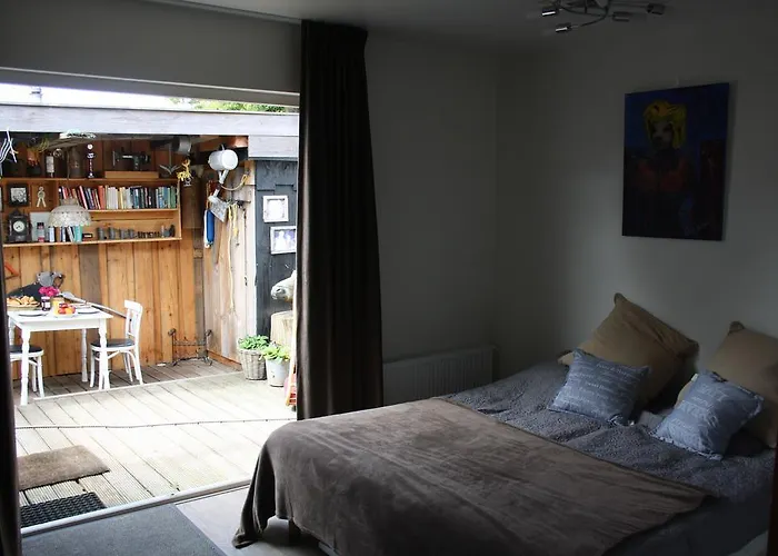 Bed & Breakfast Klokgaaf 4*