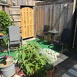 Bed and Breakfast Klokgaaf 4*