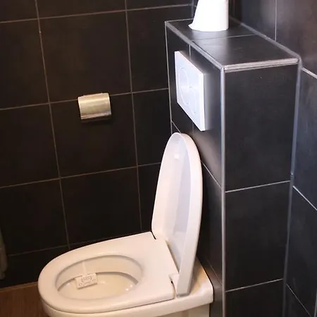 Klokgaaf לינה וארוחת בוקר