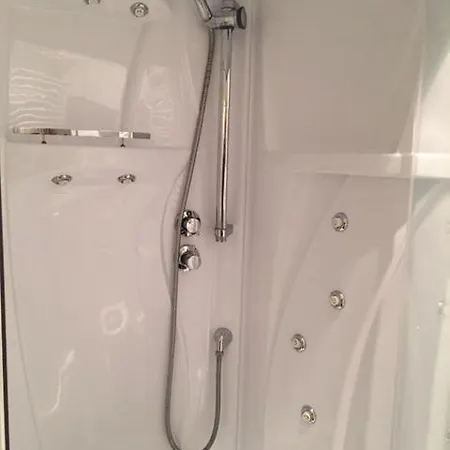 ベッド・アンド・ブレックファスト Klokgaaf デ・コーフ