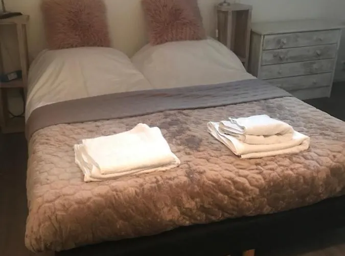 Bed & Breakfast Klokgaaf 4*